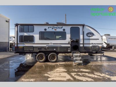 Passenger side with entry door, and dual axles