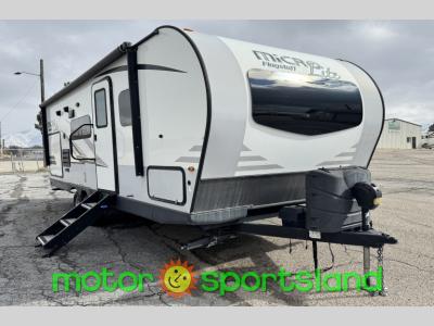 Front angle of 2020 Flagstaff Micro Lite 25BDS with aerodynamic nose and diamond plate