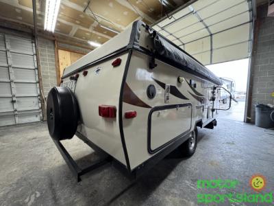 Driver side profile showing Rockwood decals and entry door