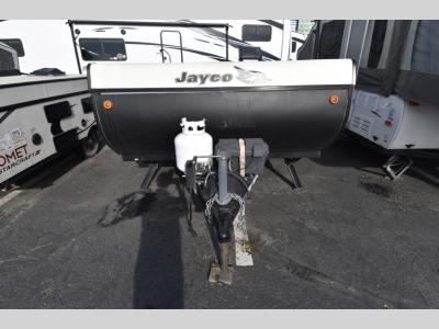 Tongue and hitch detail with manual jack and safety chains