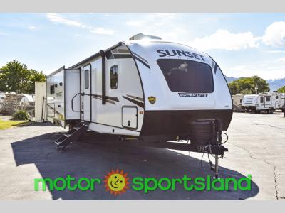 Front passenger side view of 2024 CrossRoads Sunset Trail SS285CK travel trailer for sale