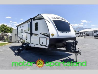 Front passenger angle of 2024 CrossRoads Sunset Trail SS222RB travel trailer for sale