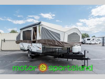 Passenger side view of the 2014 Rockwood Freedom 232XR pop-up camper for sale at Motor Sportsland