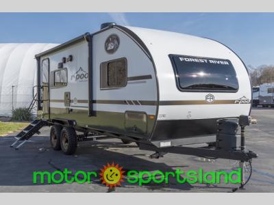 Passenger-side front view of 2025 R-Pod RP-198 travel trailer for sale