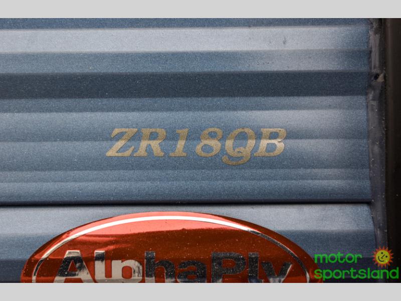 New 2025 CrossRoads RV Zinger Lite 18QB Travel Trailer at Motor