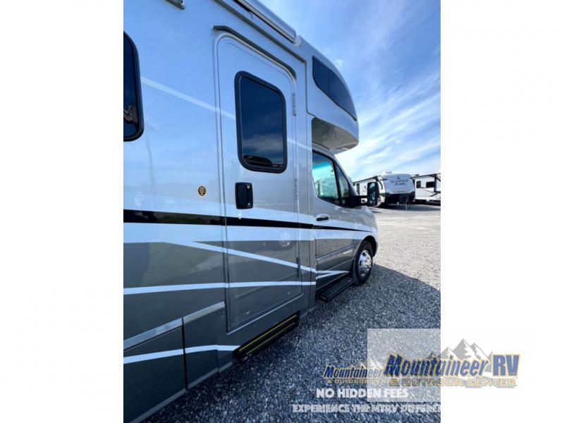 2024 View/24D/2024 image-8