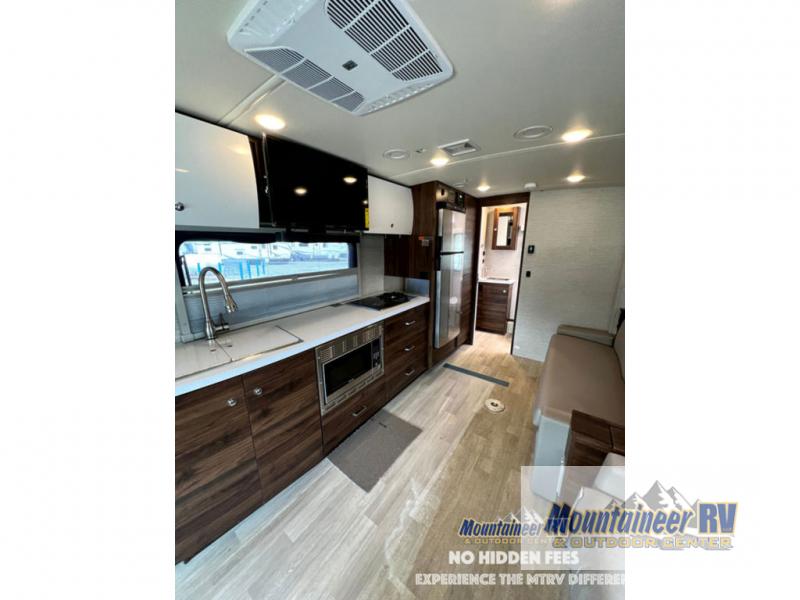 2024 View/24D/2024 image-24