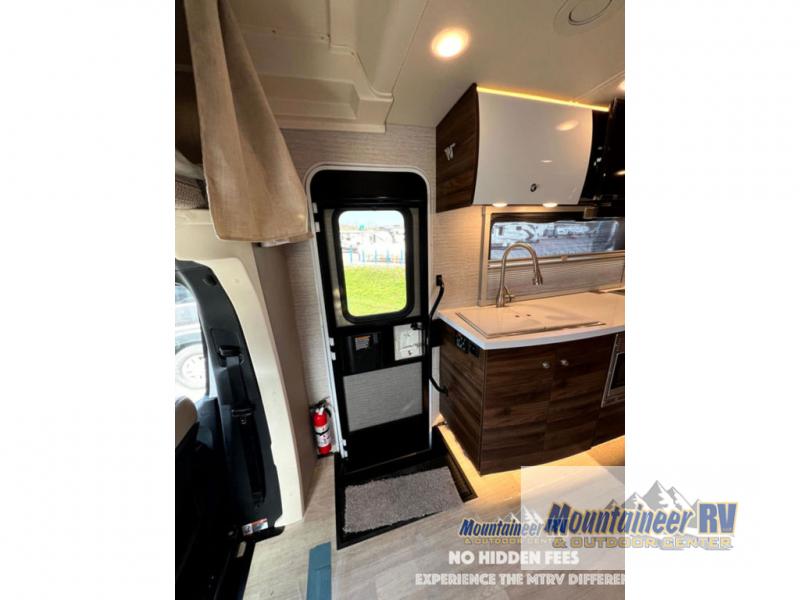 2024 View/24D/2024 image-30