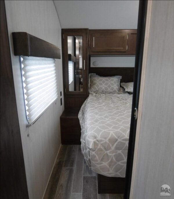 XLTravel Trailer