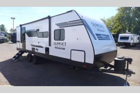 New 2025 CrossRoads RV Sunset Trail Sport 26RBS Photo