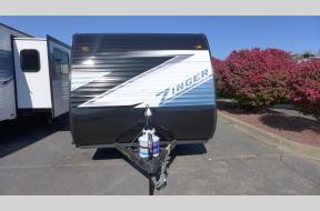 New 2025 CrossRoads RV Zinger Lite 18QB Photo