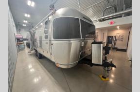 New 2025 Airstream RV Trade Wind 25FB Twin Photo