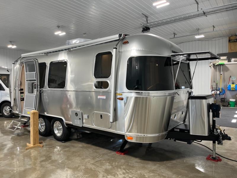 New 2024 Airstream RV International 23FB Twin Travel Trailer at Nature