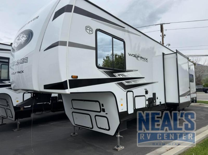 New 2025 Forest River RV Cherokee Wolf Pack 290PACK13 Toy Hauler