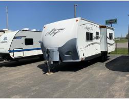 Used 2014 Northwood Arctic Fox 25R Photo