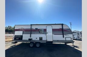 New 2024 Prime Time RV Avenger LE 24RLSLE Photo