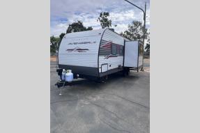 New 2025 Prime Time RV Avenger LE 21RBSLE Photo