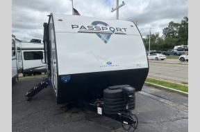 New 2024 Keystone RV Passport SL 282QB Photo