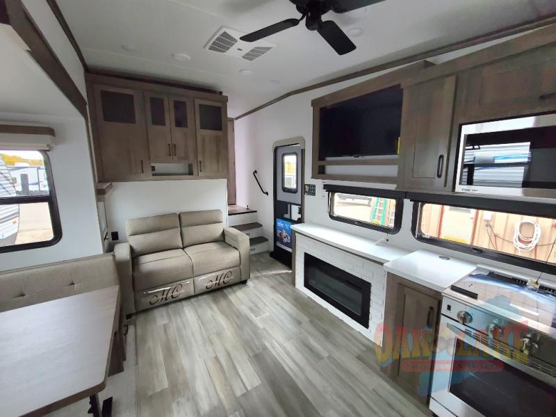 New 2024 Forest River RV Rockwood Signature 301RK Fifth Wheel at Oak ...