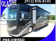 Used 2022 Thor Motor Coach Palazzo 33.5 image