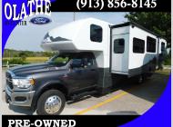 Used 2022 Dynamax Isata 5 30FW image
