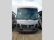 Used 2022 Holiday Rambler Vacationer 33C image