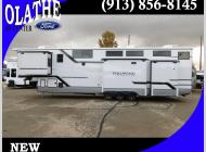 New 2025 Forest River RV Wildwood Heritage Glen ROOST43 image