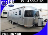 Used 2017 Airstream RV Flying Cloud 25FB image