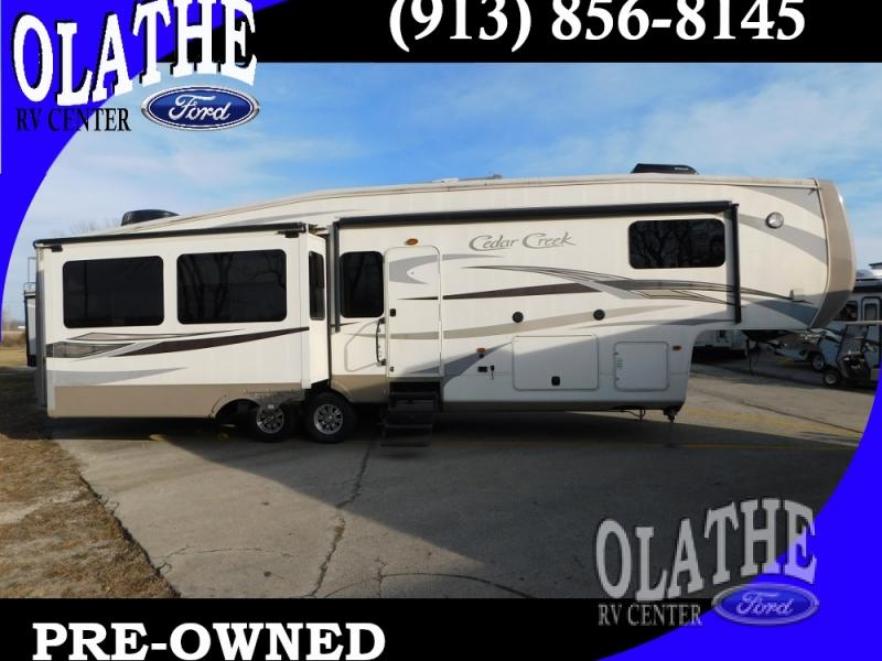 RV listing image