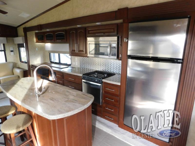 RV listing image