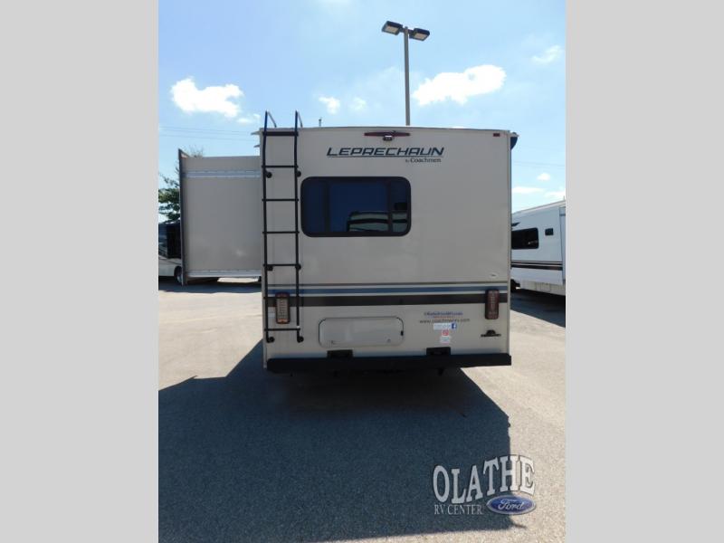 RV listing image