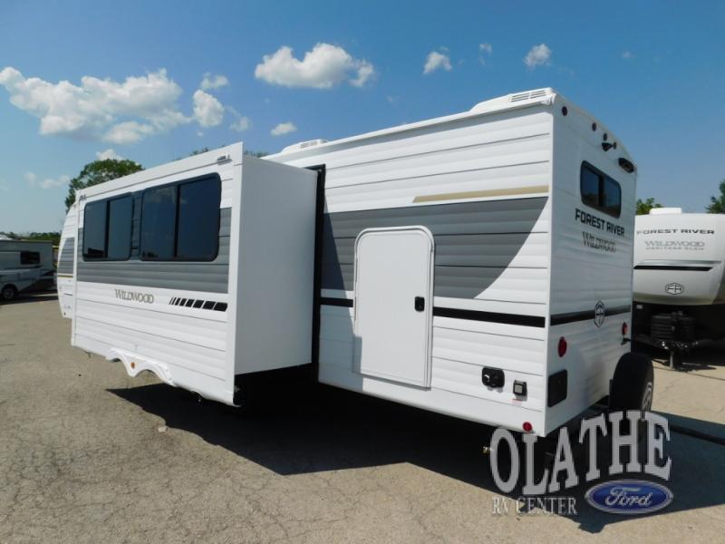 RV listing image
