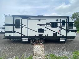 Used 2023 Winnebago Industries Towables Minnie 2500FL Photo