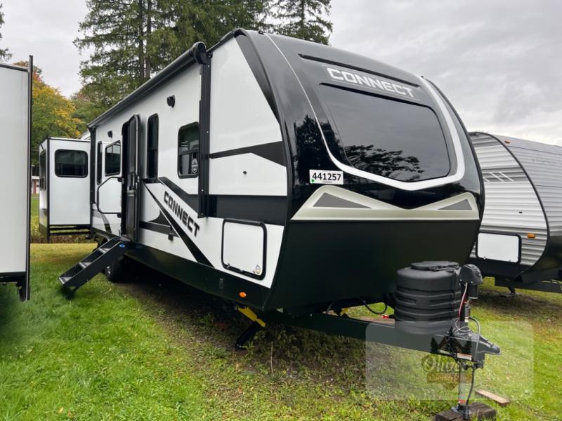 New 2025 KZ Connect C312RE Travel Trailer at Oliver's Campers