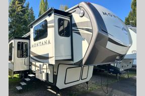 Used 2016 Keystone RV Montana 3710 FL Photo