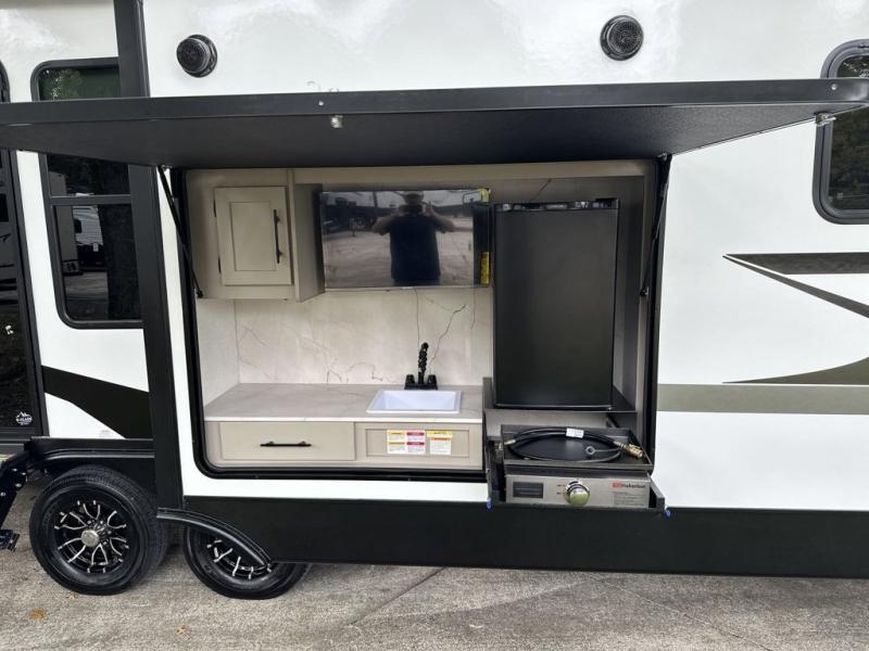 New 2025 KZ Connect C323MKK Travel Trailer at Open Roads