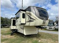 Used 2019 Jayco North Point 385THWS image