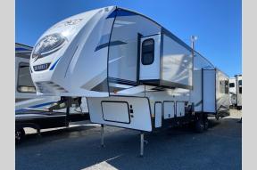 New 2022 Forest River RV Cherokee Arctic Wolf Suite 3550 Photo