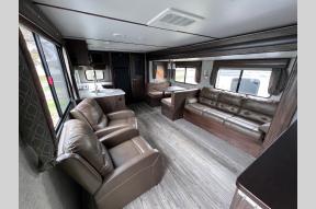 Used 2019 Forest River RV Cherokee Alpha Wolf 27RK-L Photo