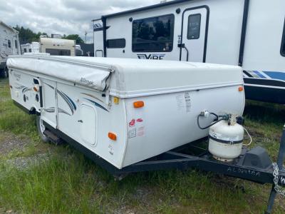 travel trailers under 1 500 lbs canada