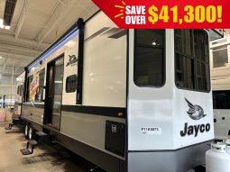 New 2023 Jayco Jay Flight Bungalow 40FKDS Photo