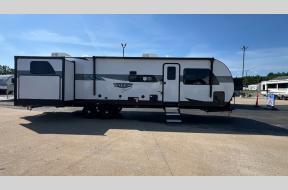 New 2024 Forest River RV Salem 31KQBTSX Photo