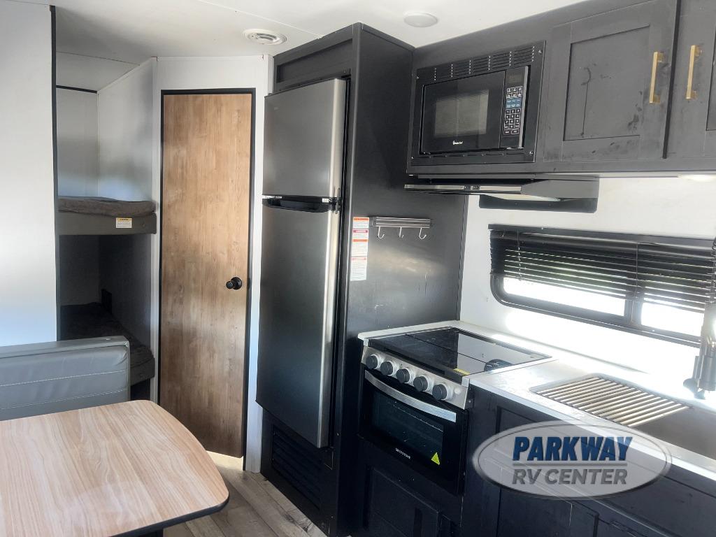 Used 2022 Keystone RV Springdale 260BH Travel Trailer at Parkway RV ...