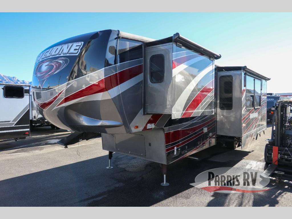 RV listing image