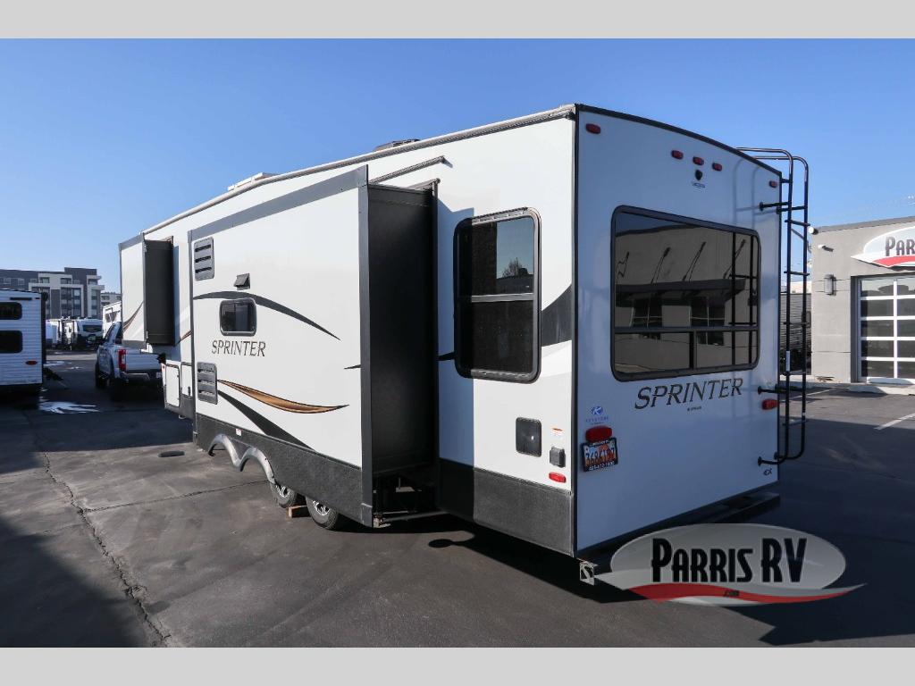 RV listing image