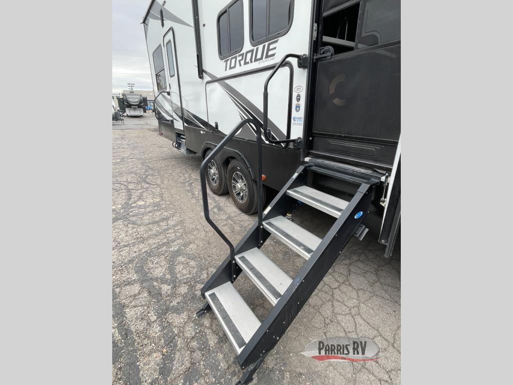 RV listing image