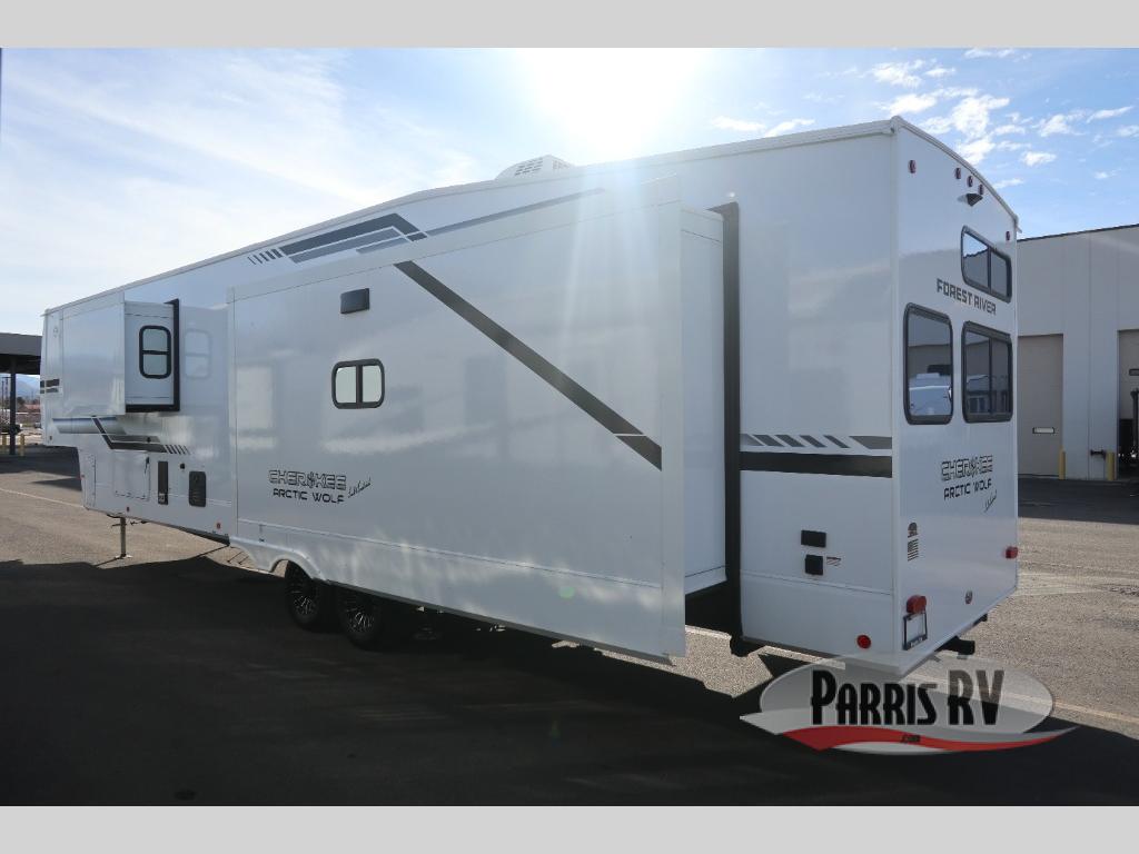 RV listing image