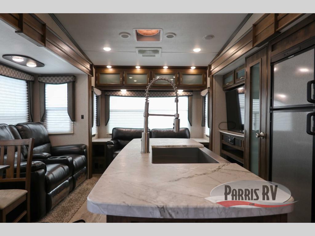 RV listing image