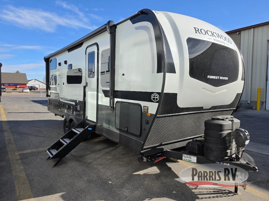RV listing image
