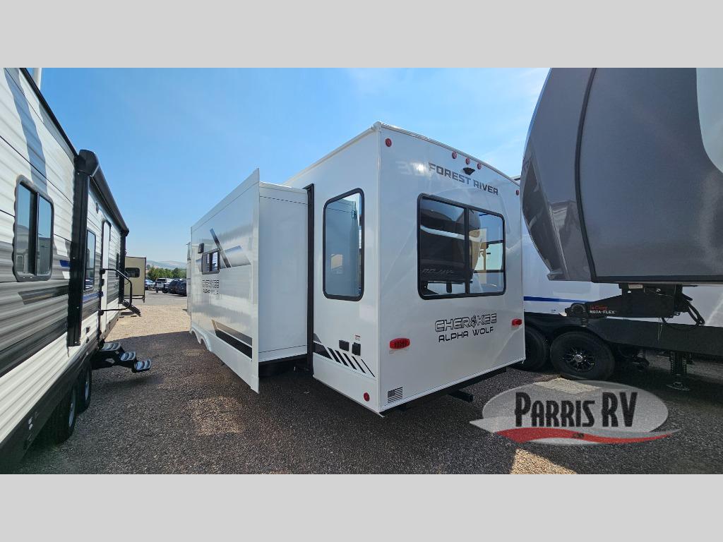 RV listing image